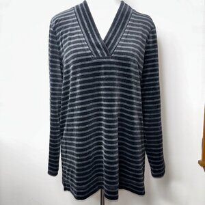 Talbots Women's Black Gray Stripe Velour V Neck Pullover Tunic Top L Goth